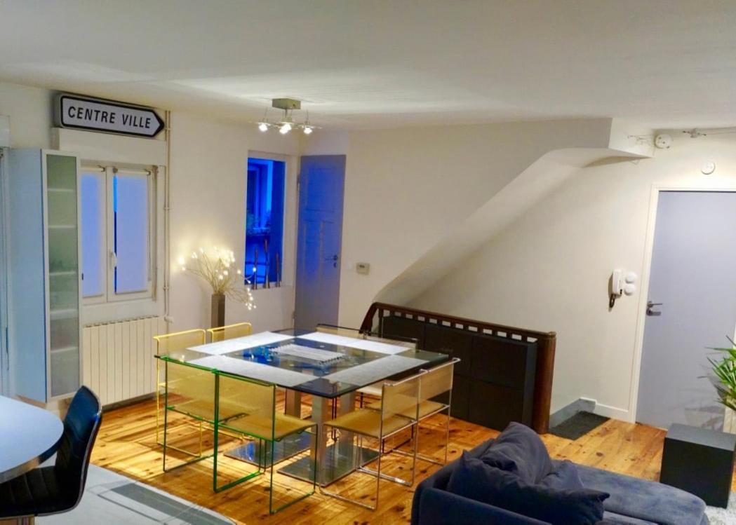 Large Duplex With Terrace * Straßburg