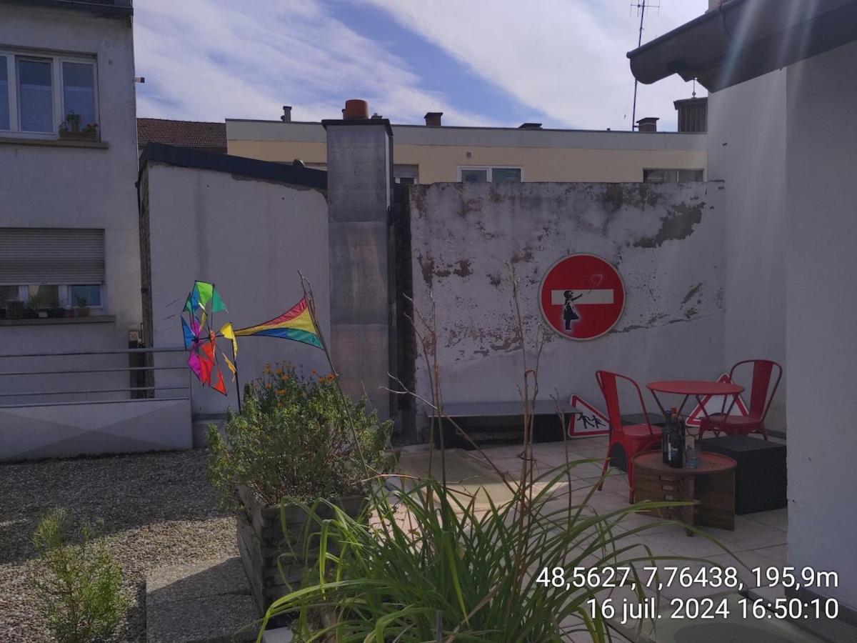 Large Duplex With Terrace Apartment
